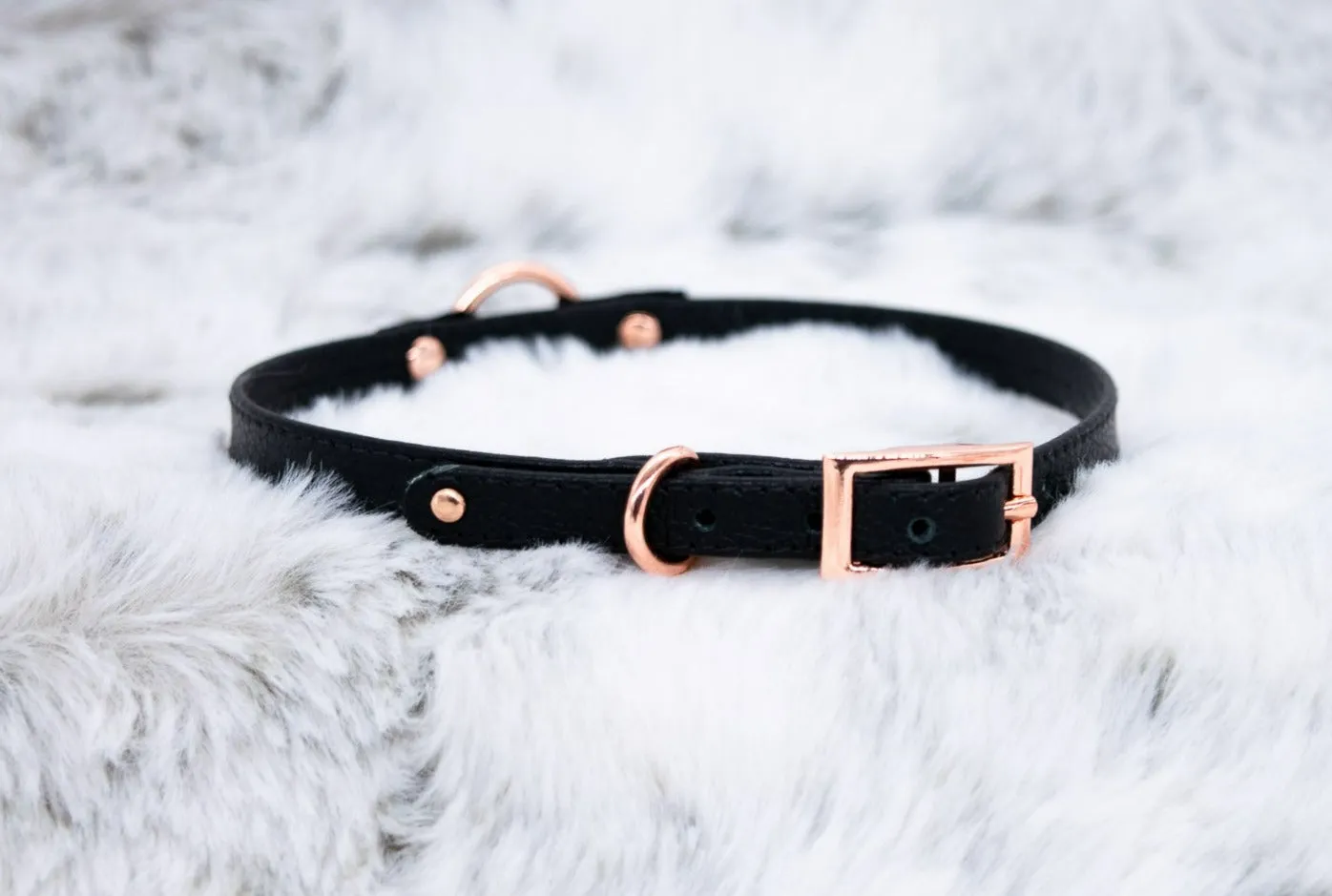 3/8" O-ring Black Leather and Velvet Collar in Rose Gold