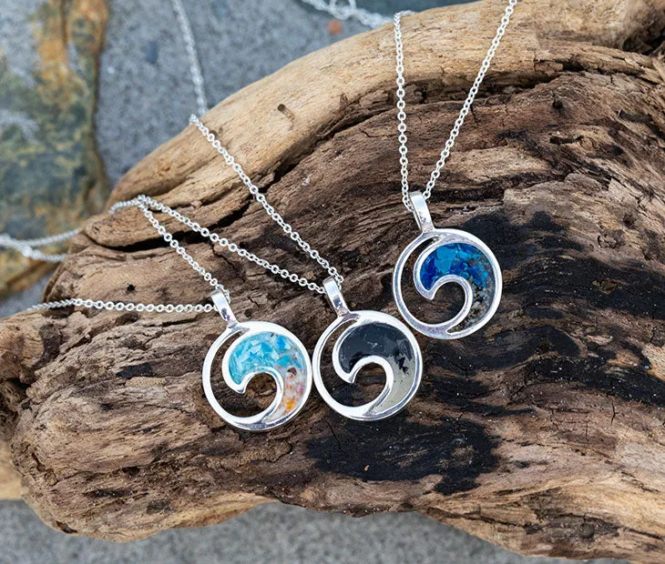 4ocean x Dune Wave Necklace in Bali Blue