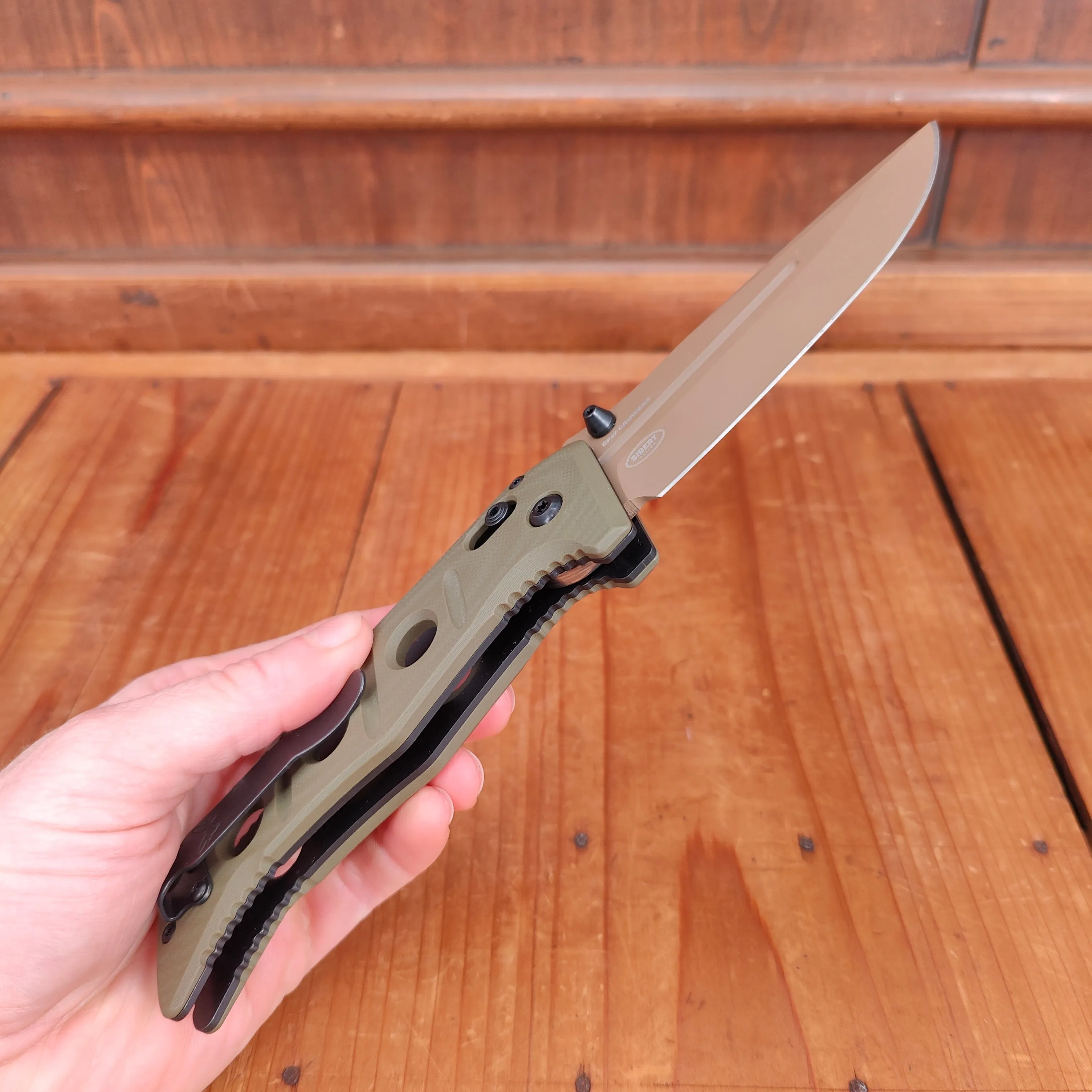 Benchmade 275FE-2 Adamas Drop Point CPM-Cruwear AXIS Lock Olive Drab G10 Handle