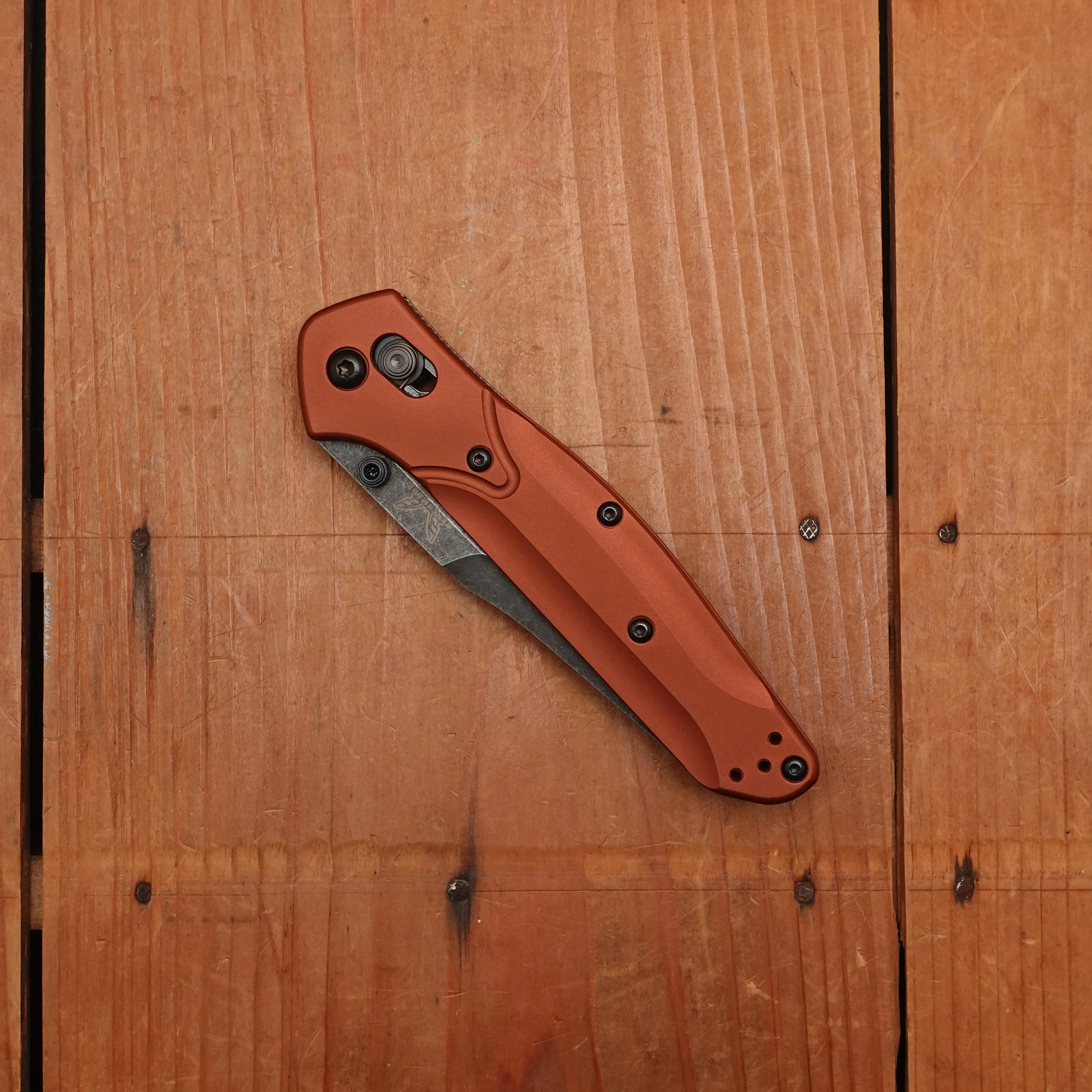 Benchmade 940BK-03 Osborne Reverse Tanto MagnaCut AXIS Lock Burnt Copper Aluminum Handle