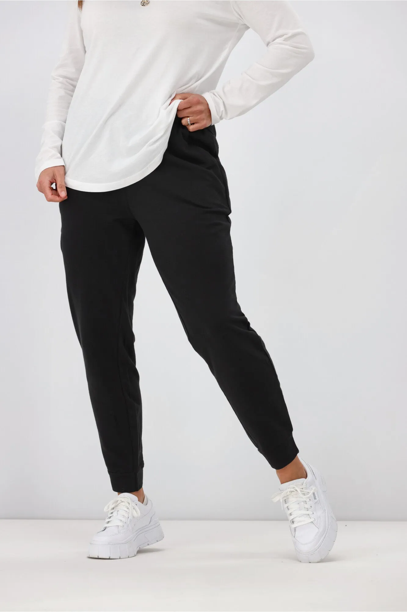 Betty Basics Lindsay Jogger Black