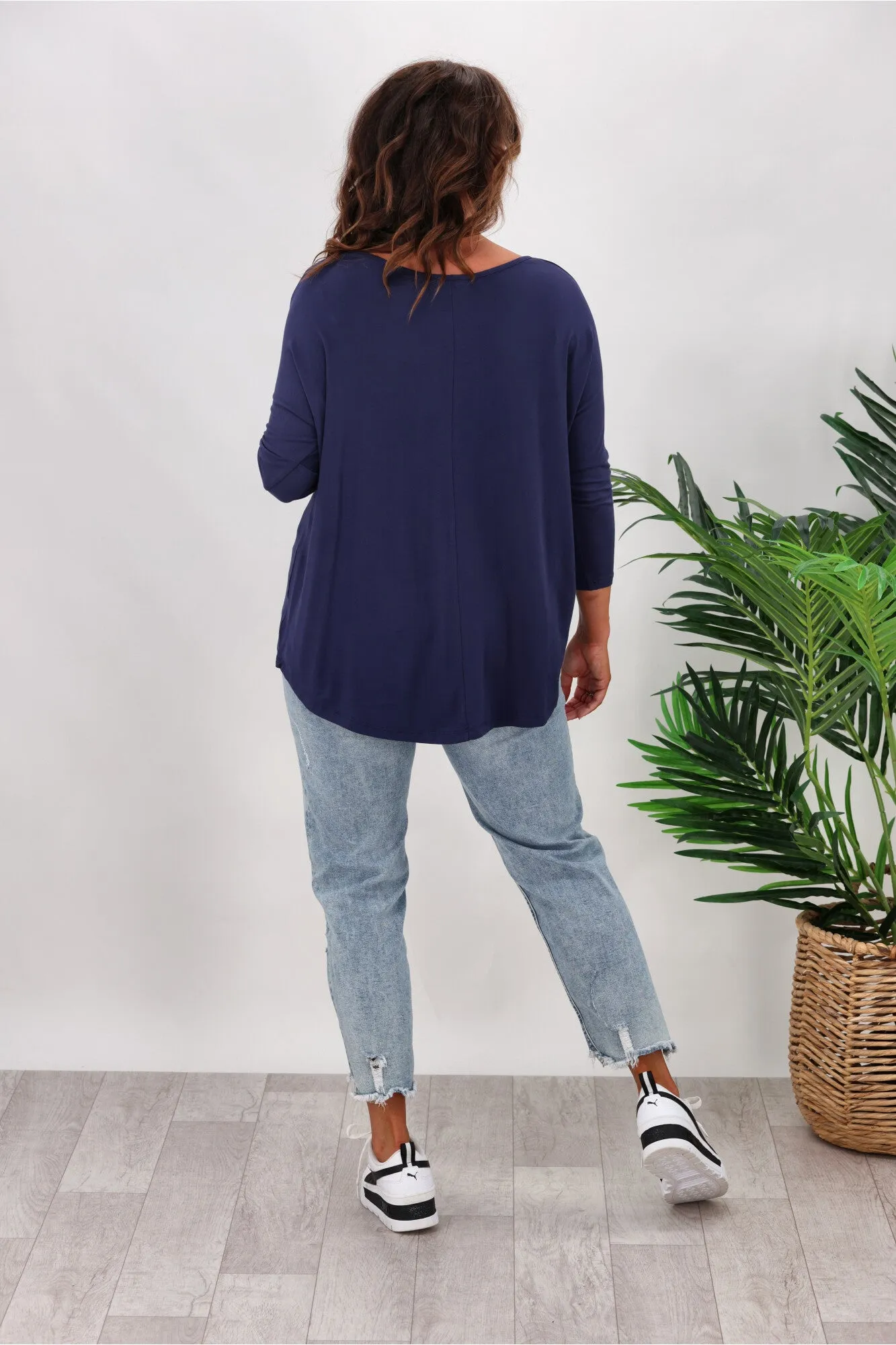 Betty Basics Milan 3/4 Sleeve Tee In Navy